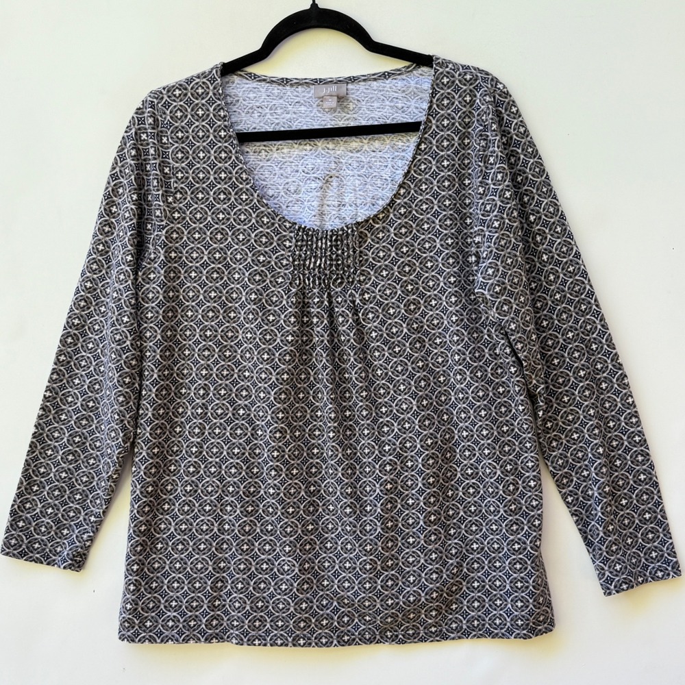 J Jill Shirt Womens Medium Neutral Geometric‎ Scoop Neck Pintuck Coastal Quiet